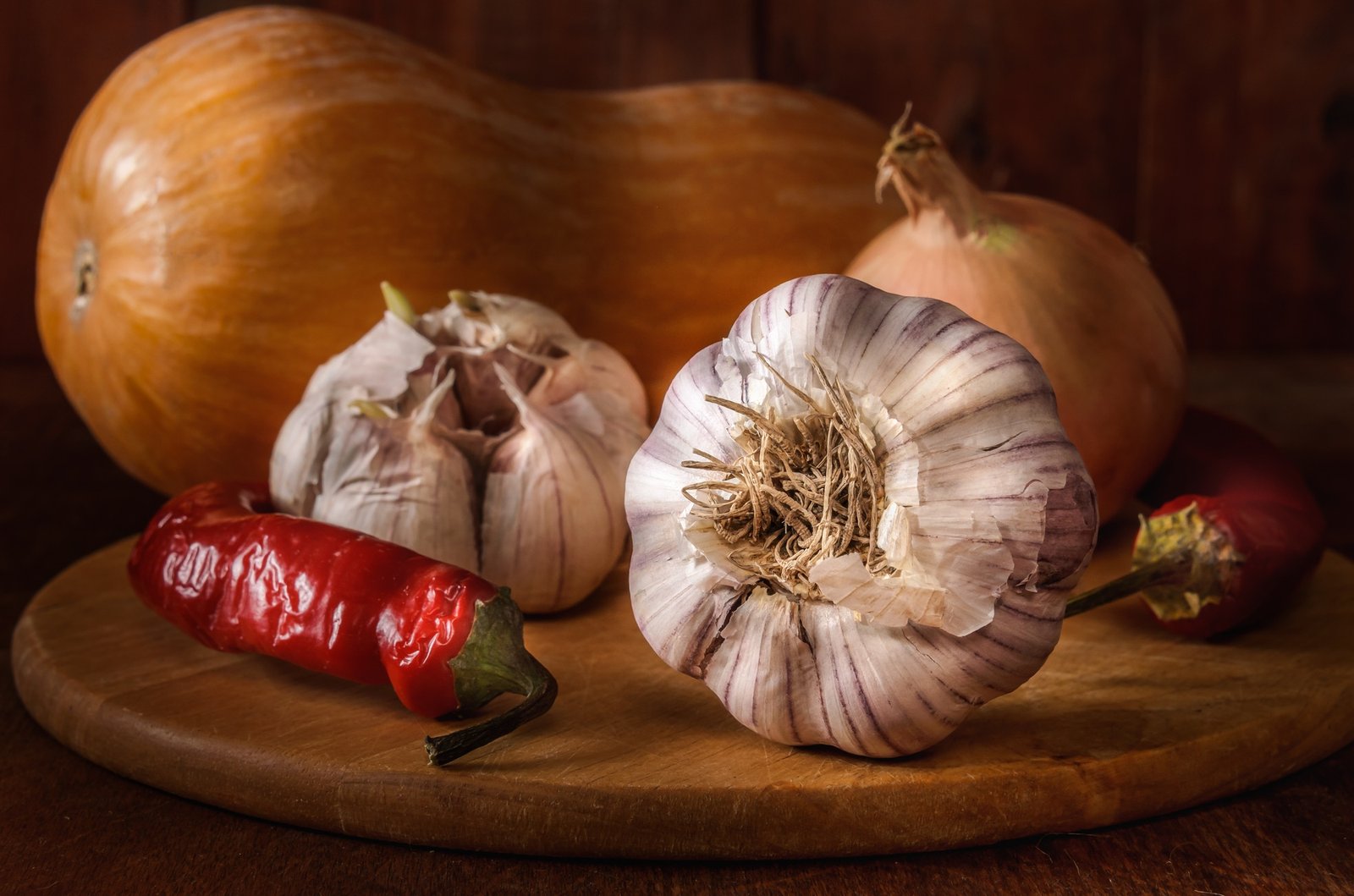 garlic and other vegetables